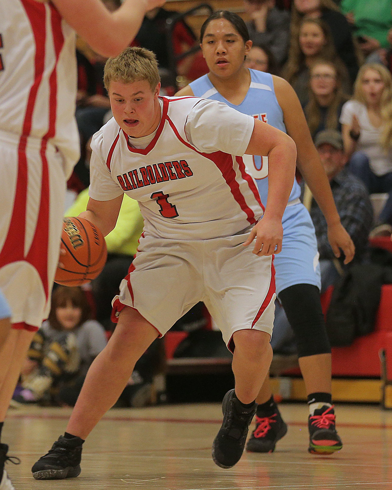 Owyhee at Carlin Boys Basketball (18).jpg